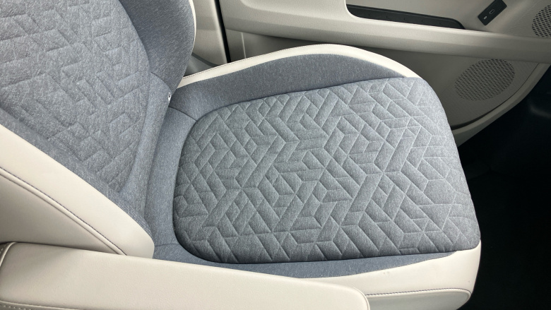 Volkswagen ID. Buzz 210kW Style Pro 86kWh 5dr LWB Auto [7 Seat] Electric Estate